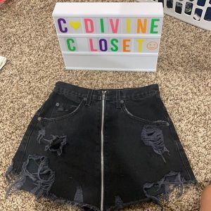 Black Carmar mini skirt! Size 26!